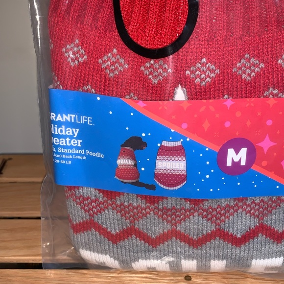 VibrantLife “Spoiled” red/gray argyle dog sweater size M - Picture 2 of 2